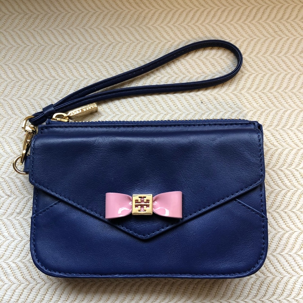 Vintage Tory Burch wristlet - Picture 1 of 4